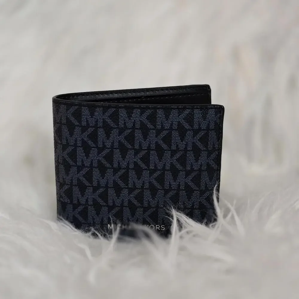 Michael Kors Men's Black Wallet-purs